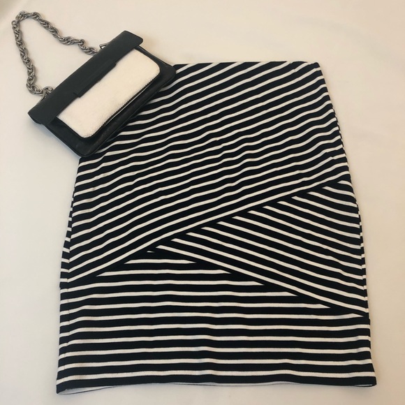 Ann Taylor Loft Mini Skirt - Picture 4 of 4